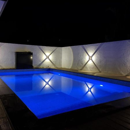 The Aura Lonavala Villa ภายนอก รูปภาพ